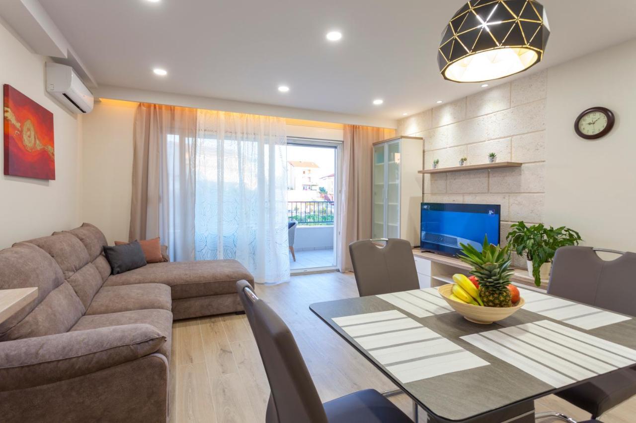 Center New Apartment Krivic Makarska Exterior foto